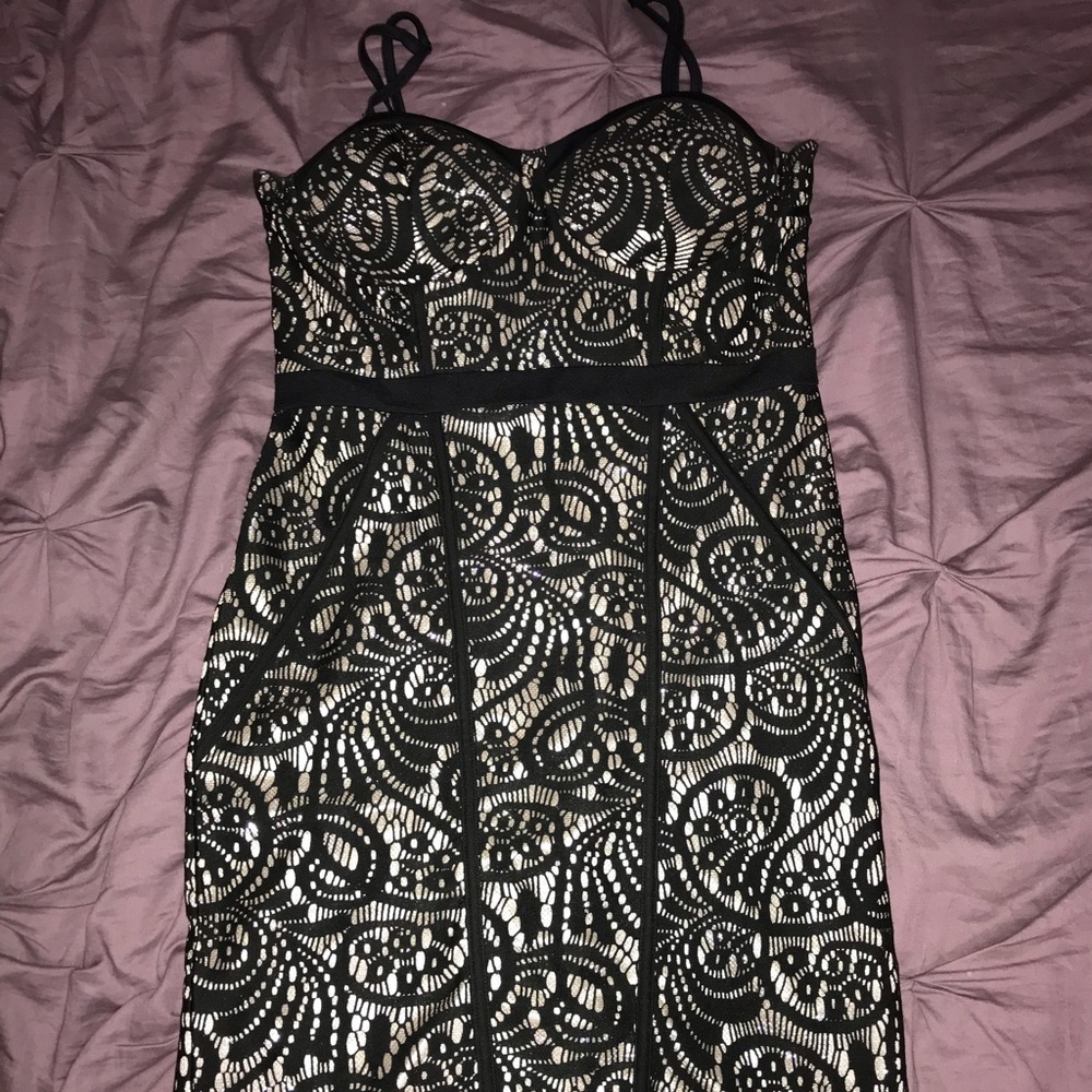Fitted knee high dress